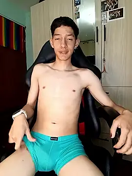 heyy noah11 online show from January 2026 01:07:02 AM