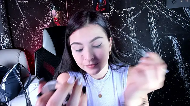 PrincessTiff online show from November 2025 09:28:01 PM