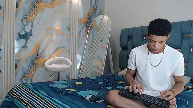 Snapshot of EMPIRE_BOYS1 chatting on May 2026 07:20:02 PM EMPIRE BOYS1 online show from May 2026 07:20:02 PM