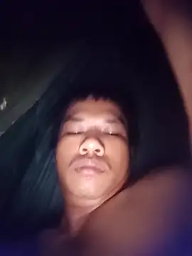 Snapshot of Dothanhthuan555 chatting on November 2025 03:22:02 PM Dothanhthuan555 online show from November 2025 03:22:02 PM