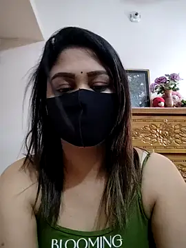 Tanha18 online show from October 2025 06:57:02 AM