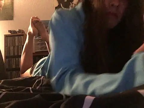 Feetwolf0 online show from October 2025 06:02:02 AM