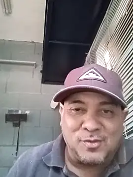 valboy08 online show from January 2026 11:37:01 AM