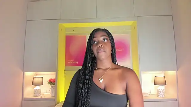 MaraBaker online show from December 2025 07:51:02 PM