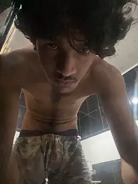 chikorkomdz online show from October 2025 08:51:02 PM