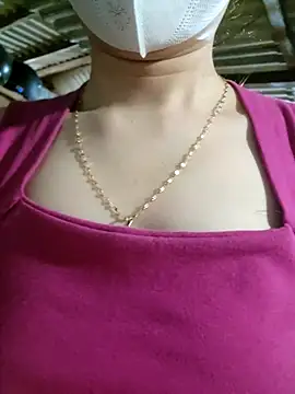 LinaCii online show from November 2025 03:01:02 PM