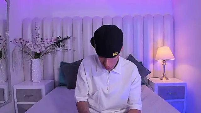 GaelCarter online show from October 2025 04:07:02 AM