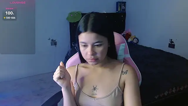 Megan ve online show from November 2025 01:49:02 AM