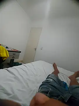 renatinhosilva68 online show from November 2025 08:24:01 AM