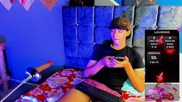 Snapshot of kalet-skinny chatting on October 2025 01:45:02 PM kalet-skinny online show from October 2025 01:45:02 PM