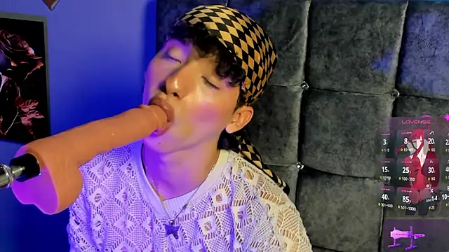 Snapshot of kalet-skinny chatting on November 2025 04:17:02 PM kalet-skinny online show from November 2025 04:17:02 PM