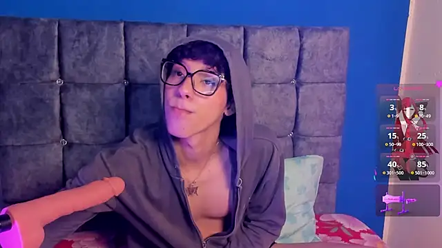 Snapshot of kalet-skinny chatting on November 2025 01:33:02 PM kalet-skinny online show from November 2025 01:33:02 PM