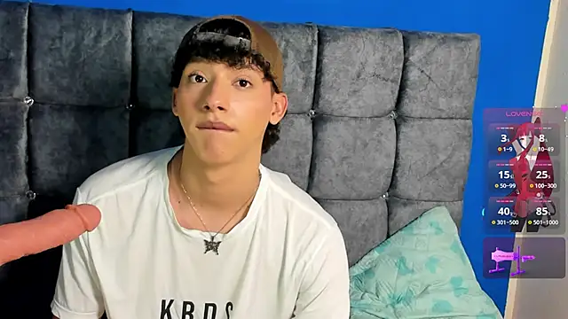 Snapshot of kalet-skinny chatting on December 2025 02:00:01 PM kalet-skinny online show from December 2025 02:00:01 PM