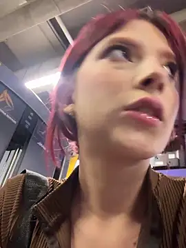 l0lita sweet online show from October 2025 11:49:01 PM