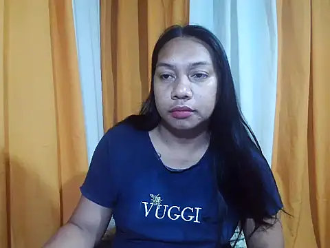 Snapshot of ellah_morenax chatting on June 2026 06:33:02 AM ellah morenax online show from June 2026 06:33:02 AM