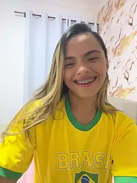 Snapshot of safadinhaquenteW chatting on June 2026 01:24:02 PM safadinhaquenteW online show from June 2026 01:24:02 PM