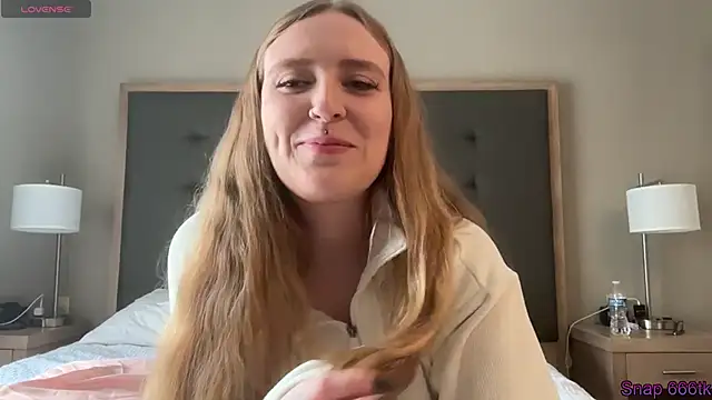 Snapshot of Pattyworld69 chatting on January 2026 07:05:02 PM Pattyworld69 online show from January 2026 07:05:02 PM