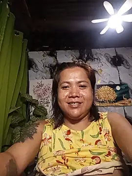 Snapshot of trishacummerts chatting on July 2026 07:13:01 PM trishacummerts online show from July 2026 07:13:01 PM