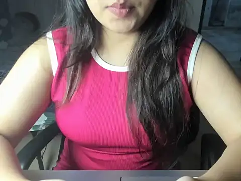 Divya68 online show from December 2025 05:19:02 PM