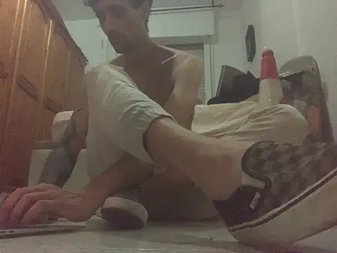 lucky1661 online show from November 2025 12:32:01 AM