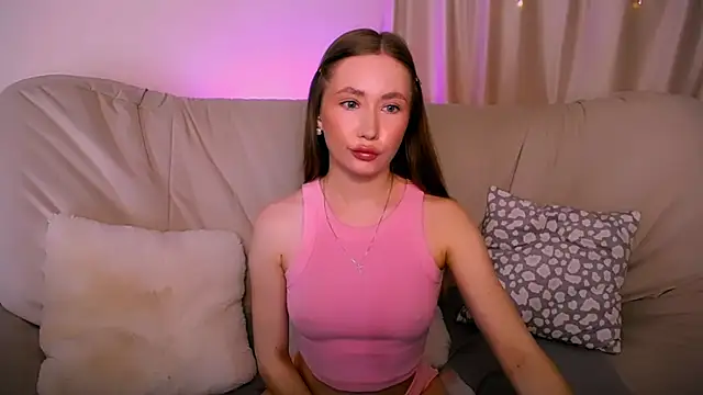 EllyColins online show from April 2026 03:12:01 AM