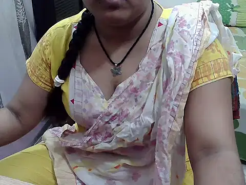 SexyRani2000 online show from October 2025 03:02:01 PM