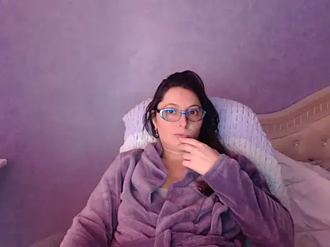 Snapshot of LuckyLisa23 chatting on February 2026 04:10:02 PM LuckyLisa23 online show from February 2026 04:10:02 PM