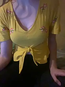 KittieCreme online show from January 2026 05:27:02 PM