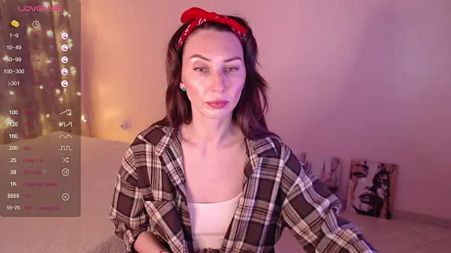 Lilith Sora online show from December 2025 11:10:01 PM