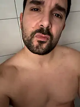 ReDiBastoni90 online show from October 2025 09:06:02 AM