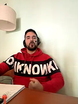 ReDiBastoni90 online show from November 2025 09:30:02 AM