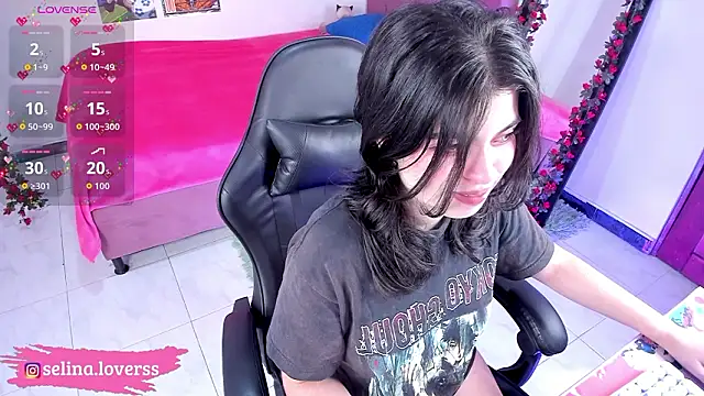 selina lovers  online show from March 2026 02:28:01 AM