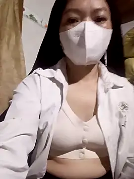 Snapshot of nat-tri chatting on November 2025 11:18:01 PM nat-tri online show from November 2025 11:18:01 PM