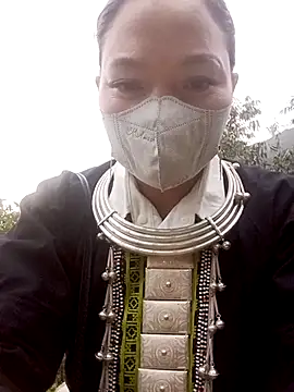 Snapshot of nat-tri chatting on November 2025 10:04:02 AM nat-tri online show from November 2025 10:04:02 AM