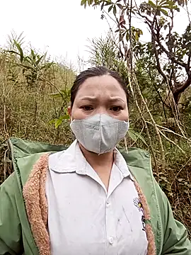 Snapshot of nat-tri chatting on November 2025 02:12:02 AM nat-tri online show from November 2025 02:12:02 AM