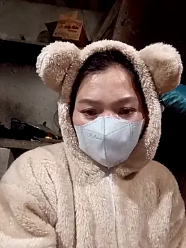 Snapshot of nat-tri chatting on November 2025 02:17:01 PM nat-tri online show from November 2025 02:17:01 PM