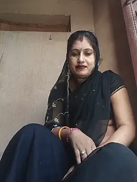 Snapshot of Rayal_bhabi chatting on June 2026 01:18:01 AM Rayal bhabi online show from June 2026 01:18:01 AM