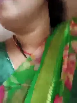 Snapshot of Rayal_bhabi chatting on June 2026 01:28:02 AM Rayal bhabi online show from June 2026 01:28:02 AM