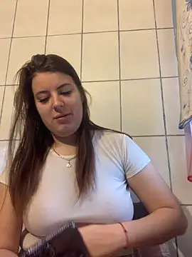 MiraCastellon online show from November 2025 08:50:01 AM