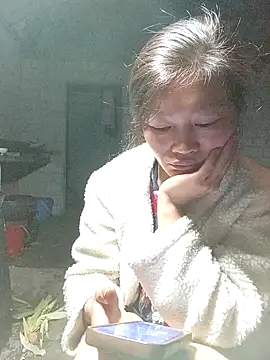 siusiu-00 online show from October 2025 09:52:01 PM