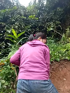 siusiu-00 online show from December 2025 01:25:01 AM