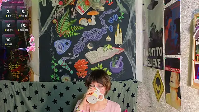 ReincarnatedAngel online show from November 2025 08:30:01 PM