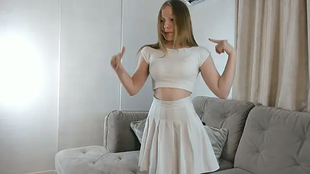 Megansuns online show from October 2025 03:13:02 PM