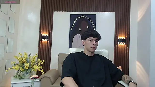 AmethystShadow17 online show from October 2025 03:49:01 PM