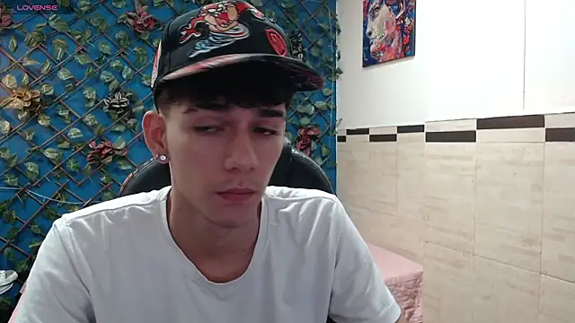 AmethystShadow17 online show from November 2025 02:52:02 PM