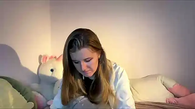 AnnamariaVieu online show from November 2025 07:16:02 PM