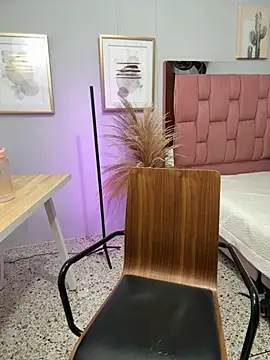 Hannah martinez01 online show from November 2025 01:11:01 PM