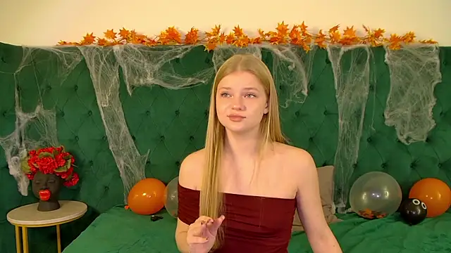 LilitRosen online show from November 2025 06:20:02 PM