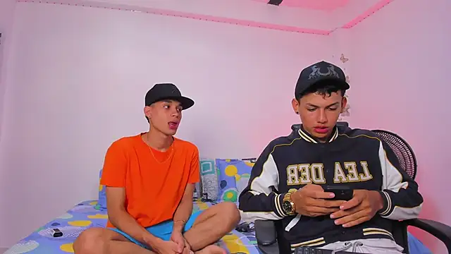 Axel Cody  online show from November 2025 07:35:02 PM