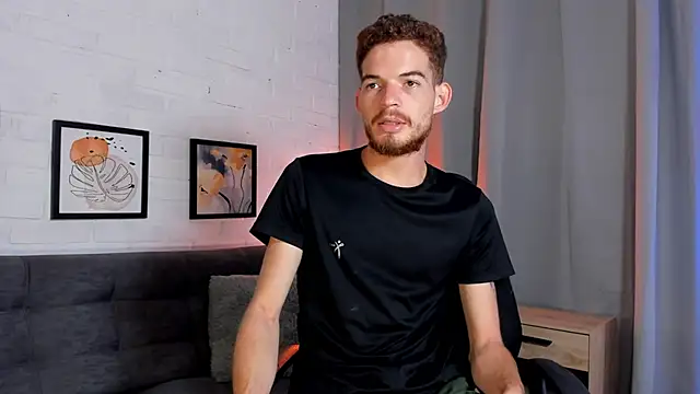 MATEO HUNTER online show from October 2025 01:12:01 PM